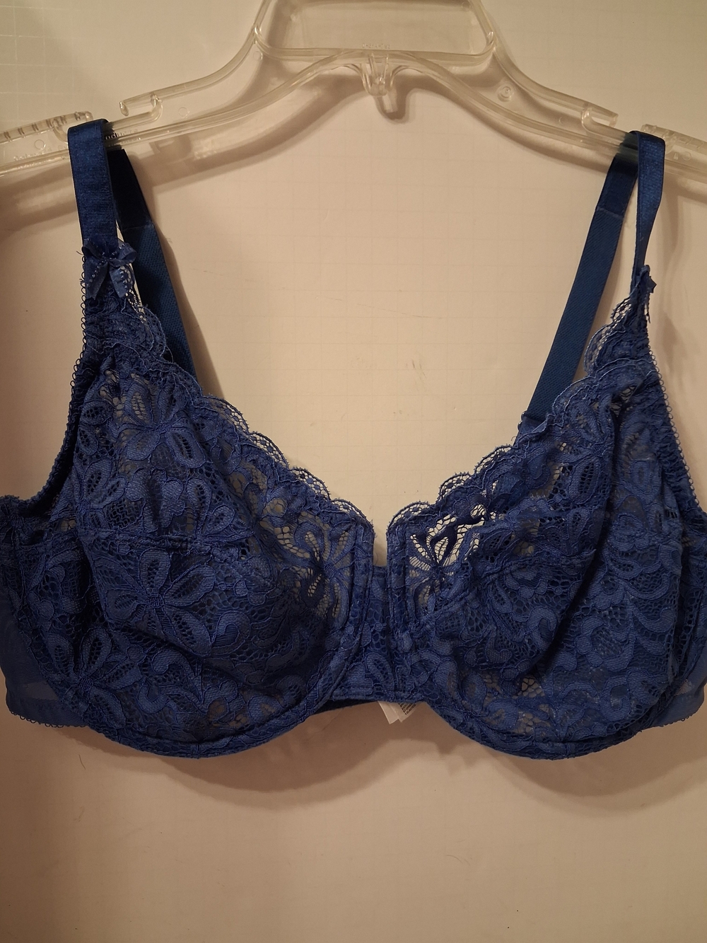 Wacoal Lace Underwire Bra in Royal Blue